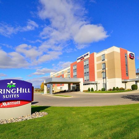 Springhill Suites By Marriott Grand Forks Exterior photo